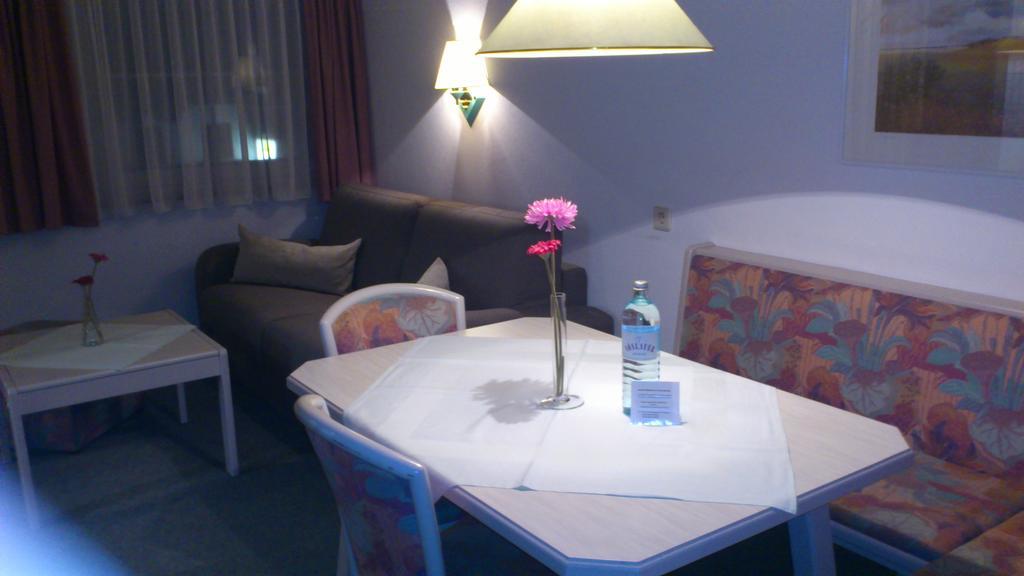 Haus Monika Apartment Oetz Cameră foto